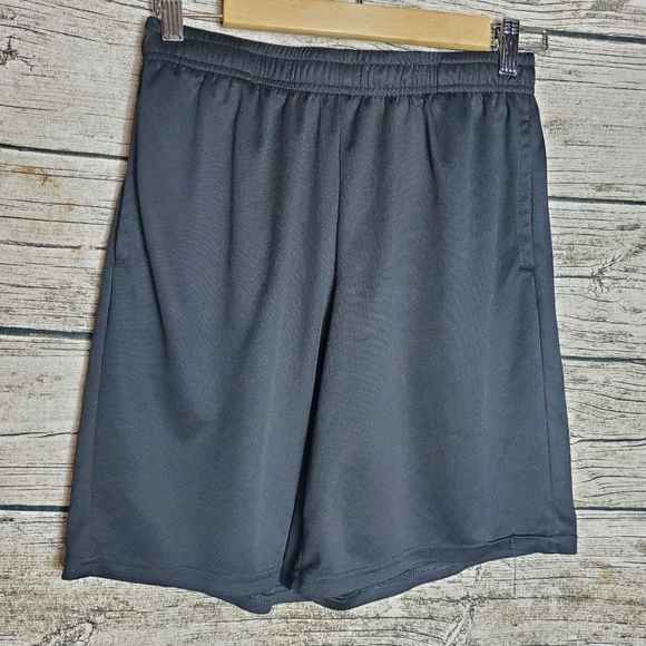Junior's Tek Gear Black Shorts Size Small.Waist approx: 13 inches Inseam appr - Picture 1 of 4
